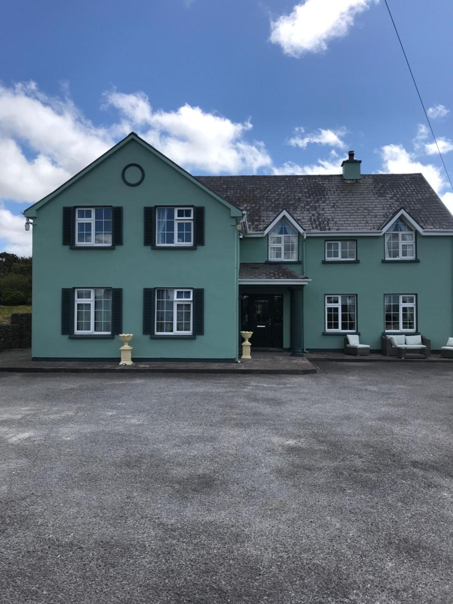 Kielty'S Of Kerry Bed And Breakfast Waterville Exterior foto